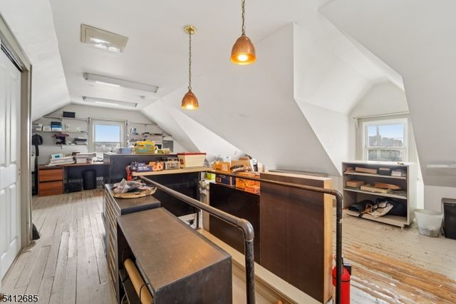 57 Pompton Rd, Haledon Boro, NJ 07508