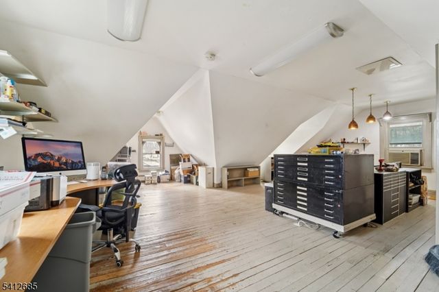 57 Pompton Rd, Haledon Boro, NJ 07508