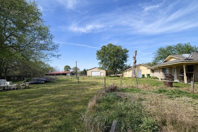 13671 CR 2143, Kemp, TX 75143