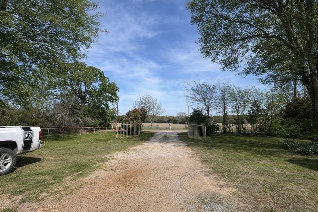 13671 CR 2143, Kemp, TX 75143