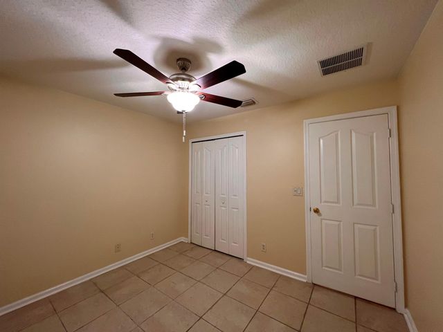 449 SW Dagget Avenue, Port St Lucie, FL 34953