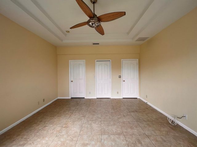 449 SW Dagget Avenue, Port St Lucie, FL 34953