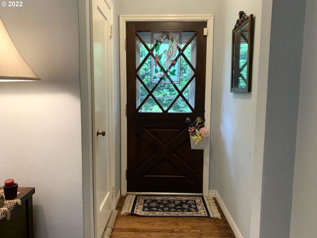 260 CRESCENT Dr, Kelso, WA 98626