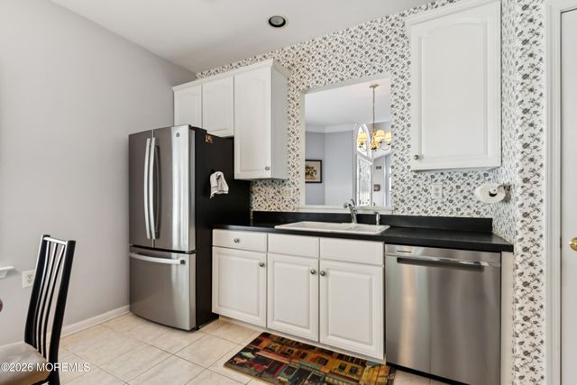 2 Belvedere Drive S, Manchester, NJ 08759