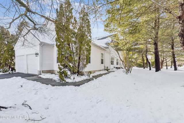 2 Belvedere Drive S, Manchester, NJ 08759