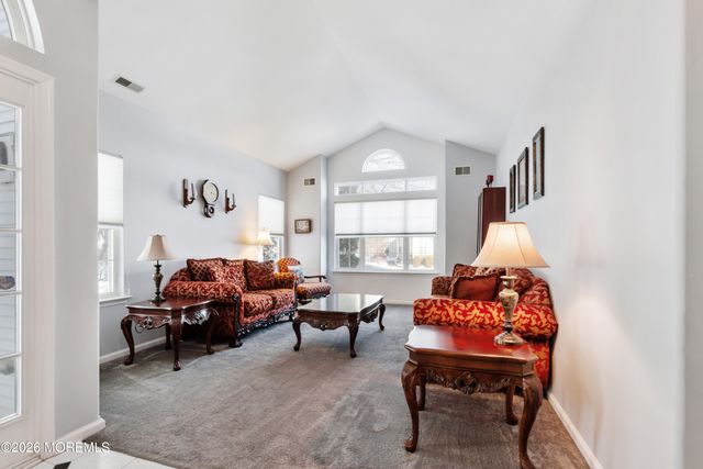 2 Belvedere Drive S, Manchester, NJ 08759