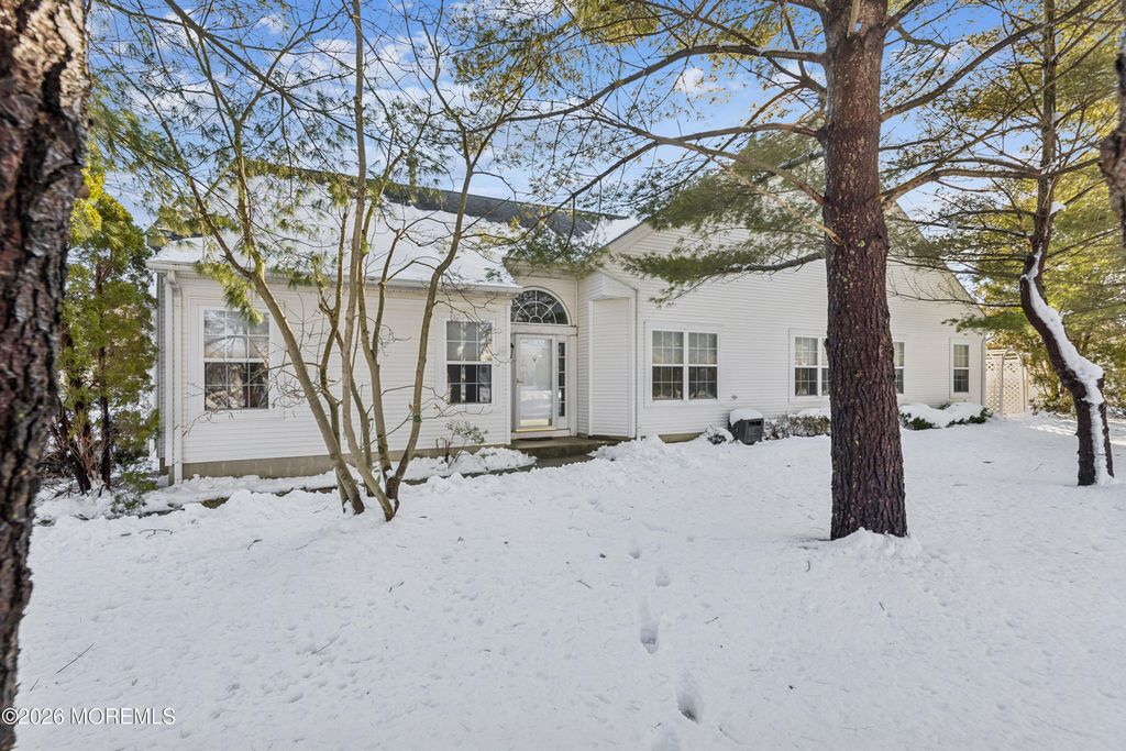 2 Belvedere Drive S, Manchester, NJ 08759