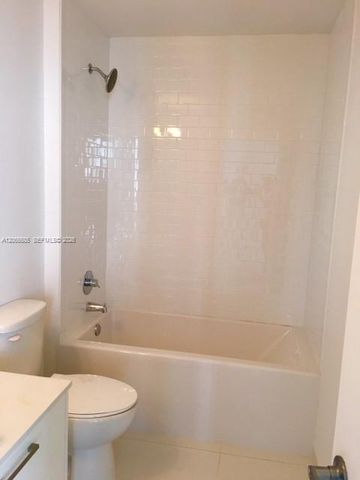151 SE 1 Street 2207, Miami, FL 33131