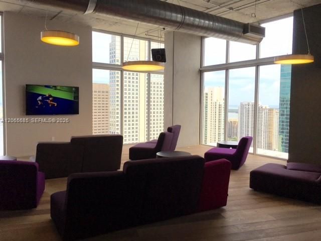 151 SE 1 Street 2207, Miami, FL 33131