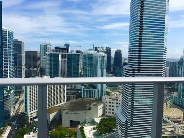 151 SE 1 Street 2207, Miami, FL 33131