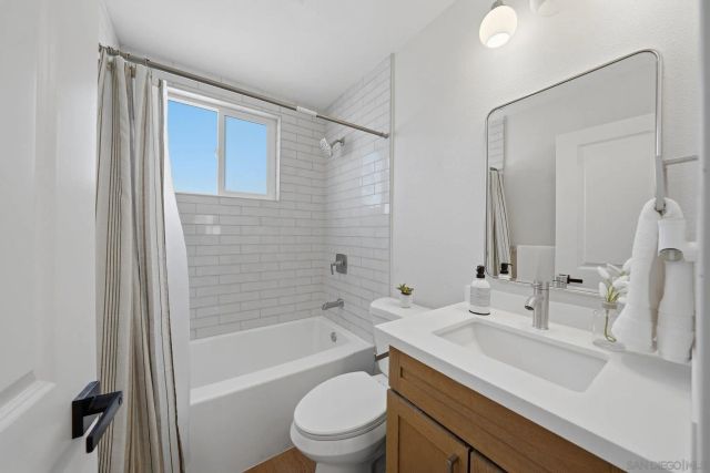 14212 Tobiasson Rd, Poway, CA 92064