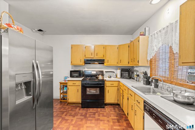 30 Hallock Avenue, New Haven, CT 06519