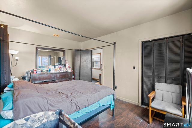 30 Hallock Avenue, New Haven, CT 06519