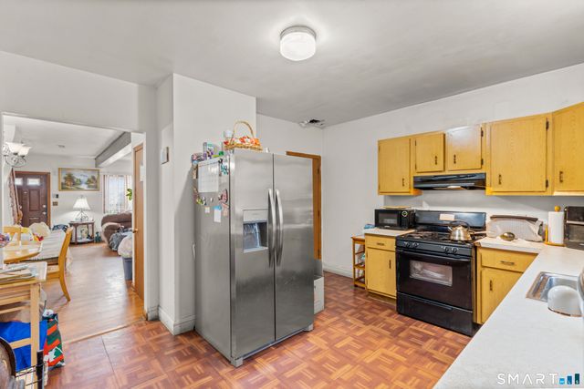 30 Hallock Avenue, New Haven, CT 06519