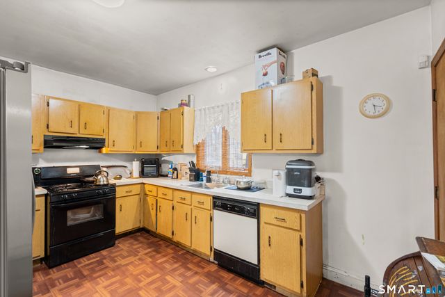 30 Hallock Avenue, New Haven, CT 06519