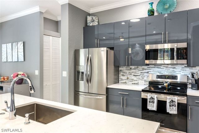 14615 Glen Eden DR, Naples, FL 34110