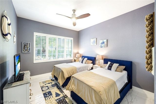 14615 Glen Eden DR, Naples, FL 34110