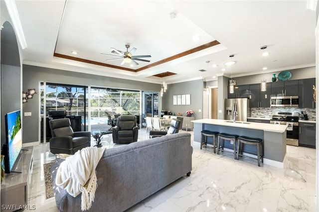 14615 Glen Eden DR, Naples, FL 34110