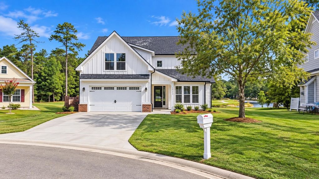 2012 Spring Valley Ct., Loris, SC 29569 — exterior