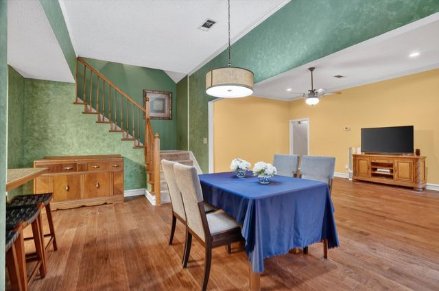 300 Post Lane, Burleson, TX 76028