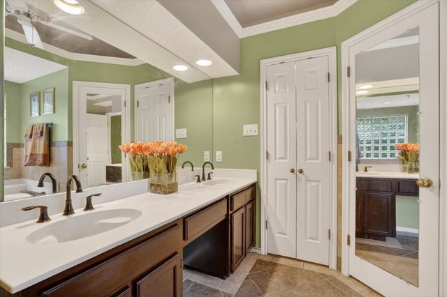 300 Post Lane, Burleson, TX 76028