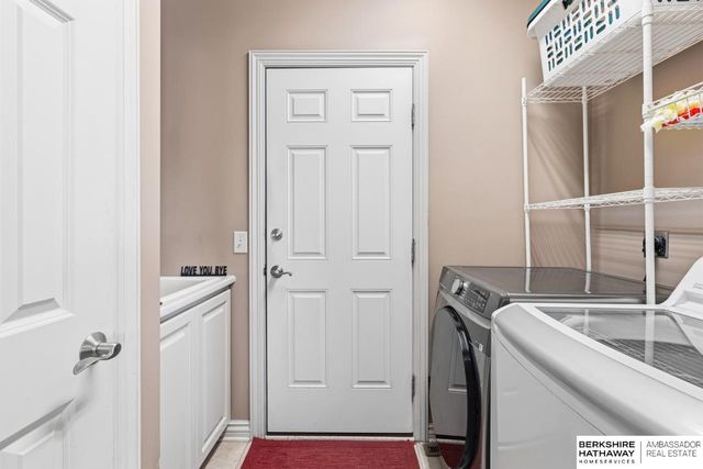 5321 Troon Drive, Lincoln, NE 68526