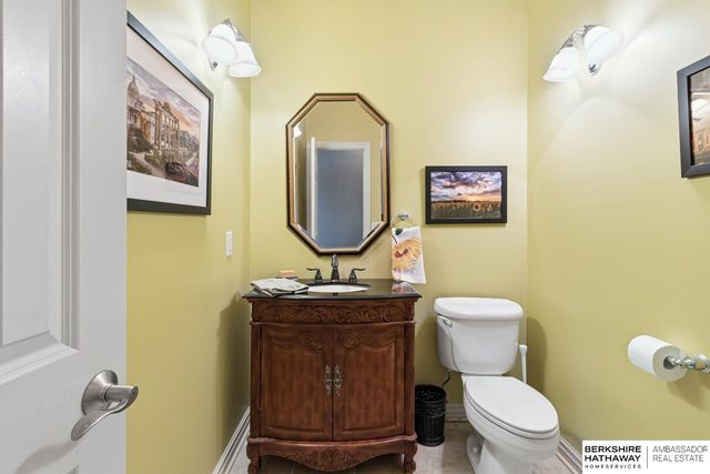 5321 Troon Drive, Lincoln, NE 68526