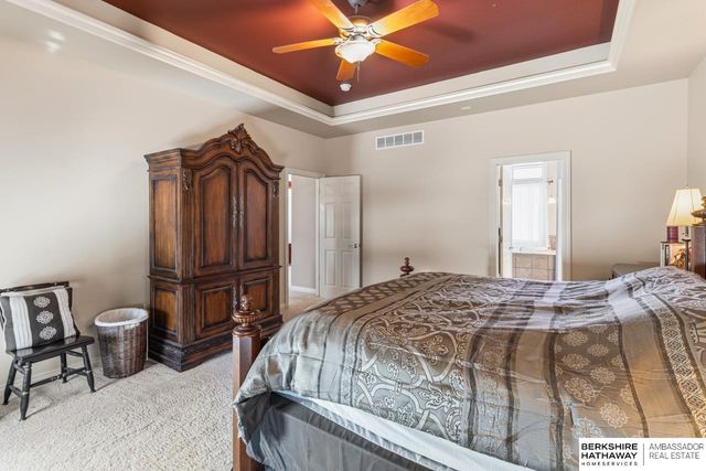 5321 Troon Drive, Lincoln, NE 68526