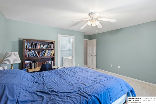 5321 Troon Drive, Lincoln, NE 68526