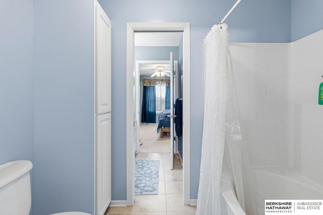 5321 Troon Drive, Lincoln, NE 68526