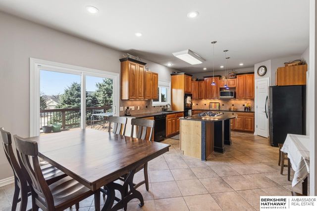 5321 Troon Drive, Lincoln, NE 68526