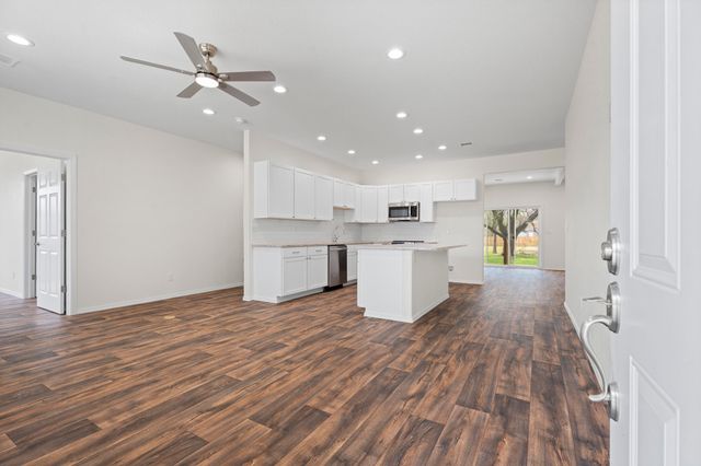 517 W Clyde Avenue, Vinita, OK 74301