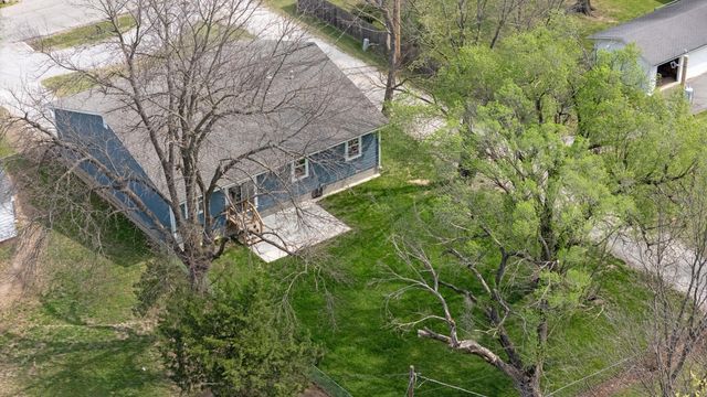 517 W Clyde Avenue, Vinita, OK 74301