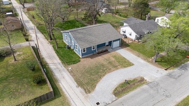 517 W Clyde Avenue, Vinita, OK 74301