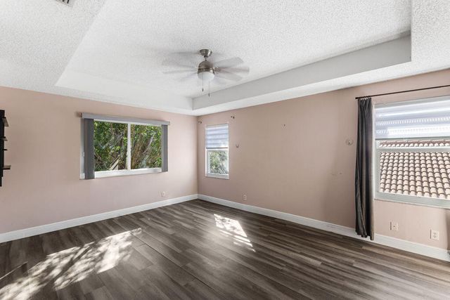 6384 Adriatic Way, West Palm Beach, FL 33413