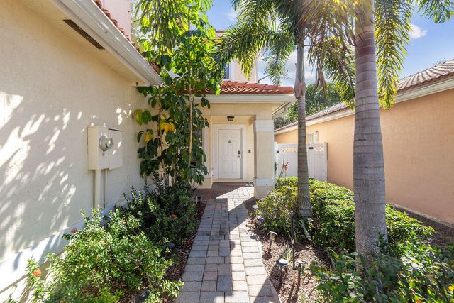 6384 Adriatic Way, West Palm Beach, FL 33413