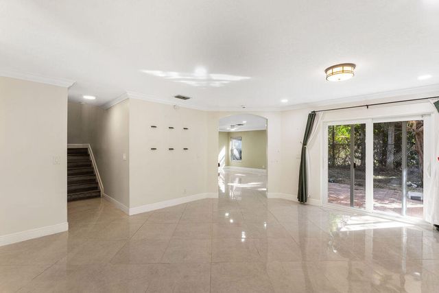 6384 Adriatic Way, West Palm Beach, FL 33413