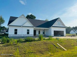 430 Royal Shore Lane, Holly Ridge, NC 28445