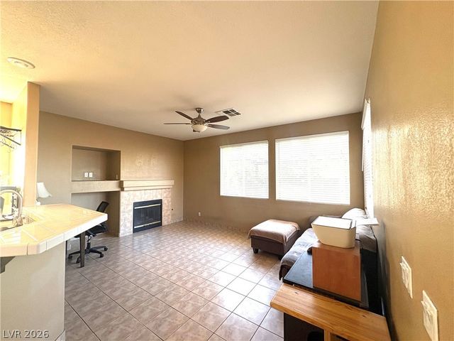 9644 Towngate Avenue, Las Vegas, NV 89129