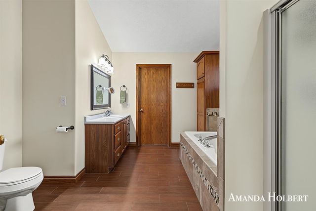 7841 Cidermill Drive, Grand Rapids, MI 49508