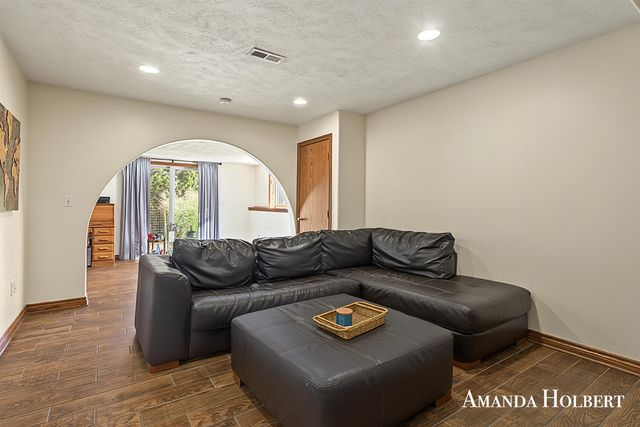 7841 Cidermill Drive, Grand Rapids, MI 49508