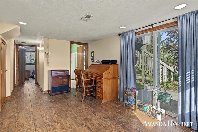 7841 Cidermill Drive, Grand Rapids, MI 49508