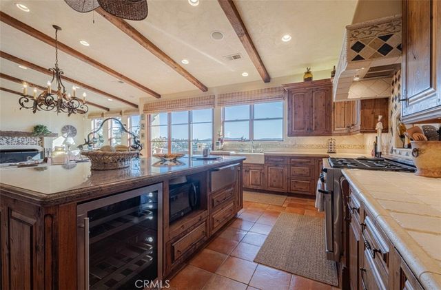 8730 Bluff Court, Bradley, CA 93426