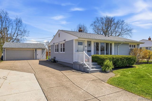 65 Greenleaf Avenue, Tonawanda, NY 14150