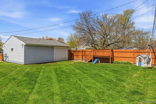 65 Greenleaf Avenue, Tonawanda, NY 14150