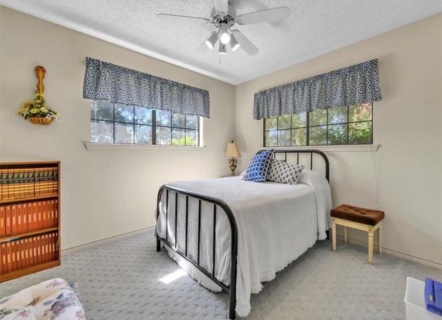 70 E Post Oak Lane, Shepherd, TX 77371