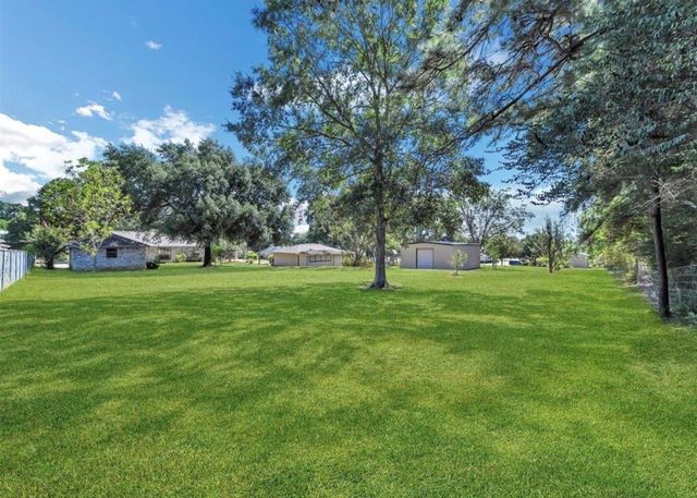 70 E Post Oak Lane, Shepherd, TX 77371