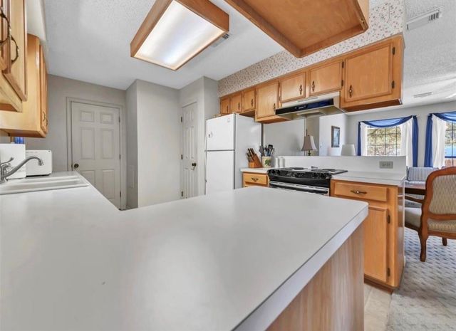 70 E Post Oak Lane, Shepherd, TX 77371