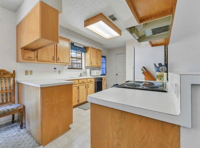 70 E Post Oak Lane, Shepherd, TX 77371