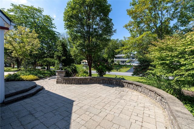 1249 Imperial Drive, Webster, NY 14580